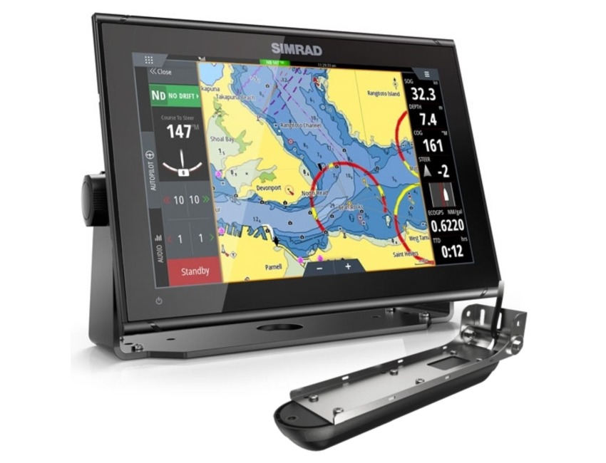 Simrad GO12 XSE 12 Inch Chart Plotter With Transom Mount 3in1